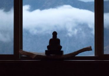 APENAS SENTE E ACEITE (Zazen Parte III)